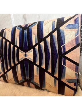 DANIELLE NICOLE DANICA CROSSBODY BAG NEW
